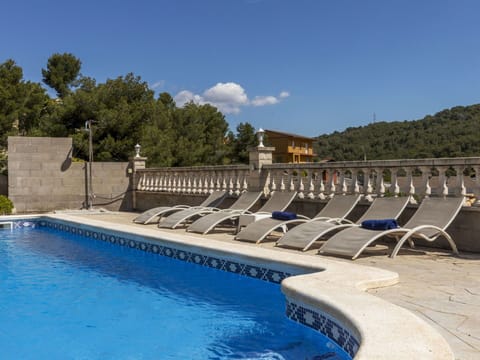 Swimming Pool, Composite Material, Outdoor Furniture, Resort, Thermae, Baluster, Sunlounger, Water Feature, Fence, Hotel