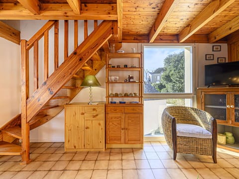 Building, Cloud, Furniture, Window, Sky, Azure, Wood, Interior Design, Shade