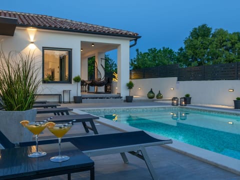 Water, Plant, Property, Sky, Furniture, Building, Azure, Swimming Pool, Shade, Window