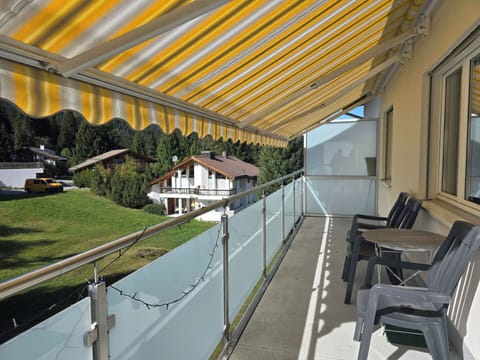 Awning, Balcony, Shade, Design, Houseplant