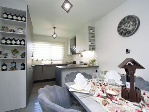 Table, Furniture, Chair, Wood, Interior Design, Floor, Flooring, Wood Stain, Wall, Kitchen & Dining Room Table