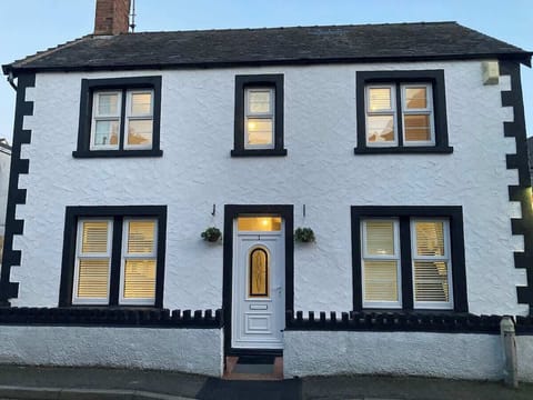 Cottage in downtown Llandudno