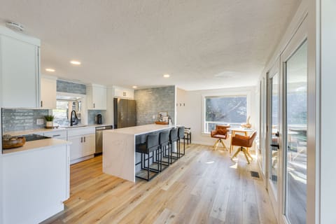 Kitchen | Dishwasher | Cooking Basics | Drip & Pod Coffee Makers | Microwave