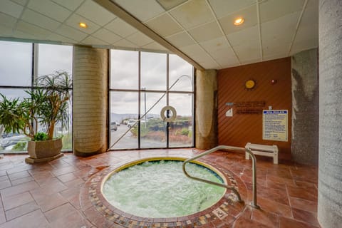 Sugar Mountain Vacation Rental | 2BR | 2BA | Step-Free Access | 988 Sq Ft