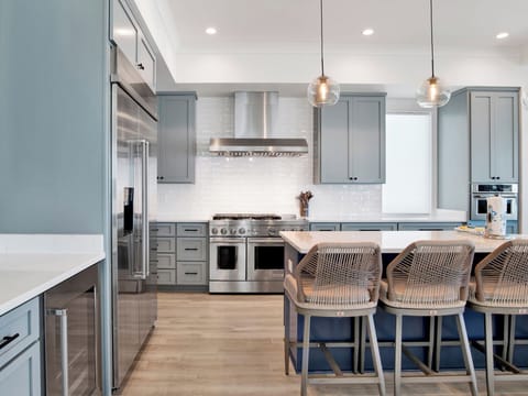 Kitchen - Stainless Steel Appliances - Floor 3