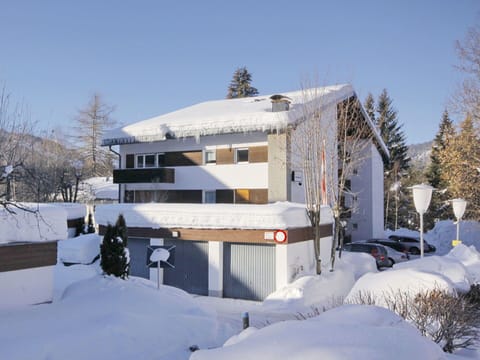 Sky, Snow, Building, Tree, Facade, House, Window, Roof, Freezing, Winter