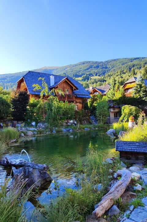 Sky, Plant, Water, Water Resources, Mountain, Natural Landscape, Vegetation, Building, Watercourse, Tree