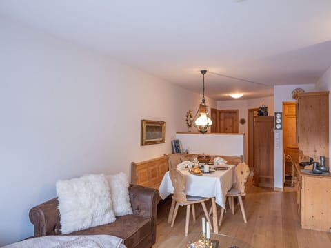 Property, Table, Furniture, Azure, Wood, Building, Flooring, Chair, Floor, Hardwood