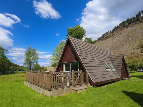 Cloud, Sky, Plant, Property, Building, Thatching, Nature, Tree, Wood, Natural Landscape