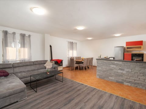 Furniture, Flooring, Interior Design, Floor, Wood, Couch, Ceiling, Room, Living Room, Home