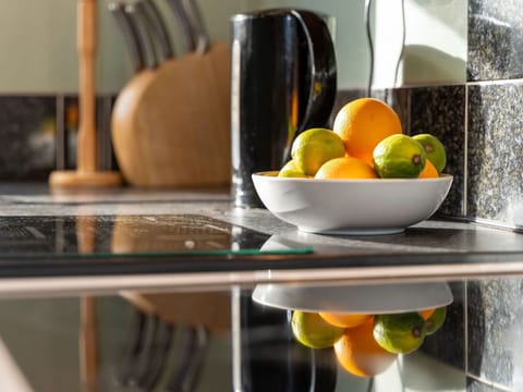 Food, Tableware, Orange, Dishware, Fruit, Orange