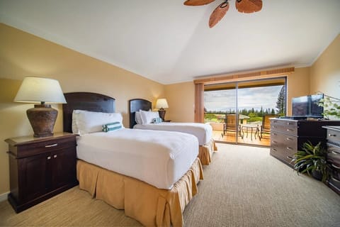 Bedroom with Twin beds