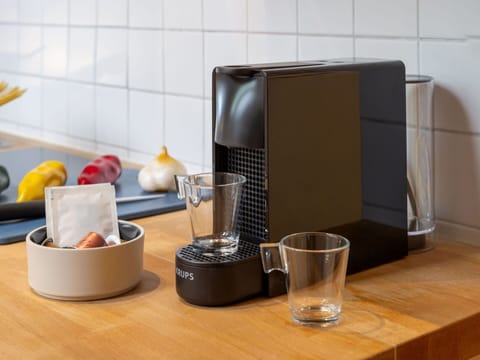 Cloud, Sky, Water, Window, Shade, Body Of Water, Wood, Real Estate, Tints And Shades, Leisure