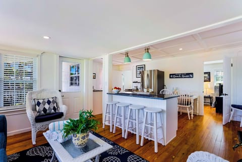 Breakfast Bar Seating