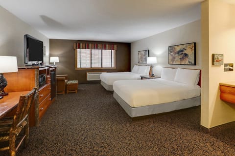 Unit with 2 Double beds