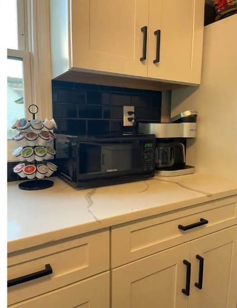 Keurig Single Serve K-Cup Pod & Carafe Coffee Maker, assortment of flavors