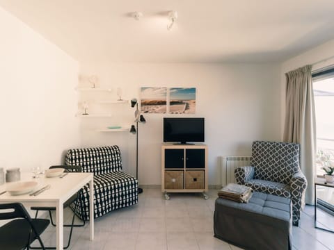 Furniture, Building, Table, Interior Design, Chair, Flooring, Cabinetry, Curtain, Floor