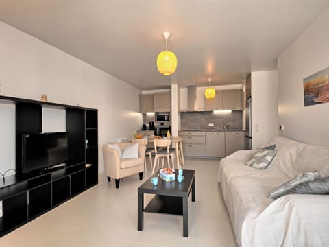 Furniture, Picture Frame, Table, Couch, Flooring, Shelving, Floor, Comfort, Living Room