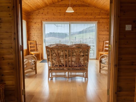 Table, Chair, Comfort, Building, Wood, Floor, Flooring, Wood Stain, Window, Pillow
