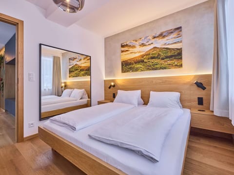 Furniture, Property, Building, Comfort, Azure, Wood, Interior Design, Floor, Bed Frame, Wall