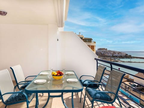 Table, Property, Sky, Water, Furniture, Building, Cloud, Chair, Interior Design, Outdoor Furniture