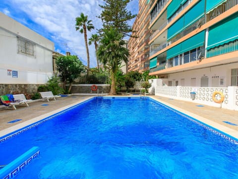 Water, Building, Plant, Property, Sky, Swimming Pool, Azure, Tree, Cloud, House
