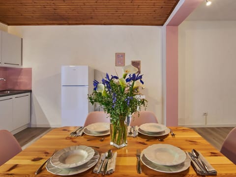 Table, Property, Furniture, Sky, Plant, Building, Chair, Azure, Cloud, Shade