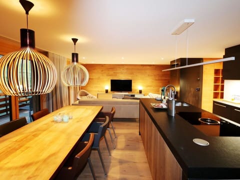 Table, Property, Furniture, Cabinetry, Light, Building, Lighting, Wood, Interior Design, Flooring