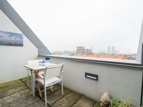 Building, Sky, Property, Plant, Table, Window, Urban Design, House, Wood, Real Estate