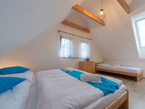 Furniture, Property, Building, Window, Comfort, Blue, Azure, Wood, Pillow, Shade