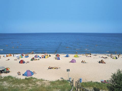 Water, Sky, Azure, Beach, Coastal And Oceanic Landforms, Horizon, Landscape, Umbrella