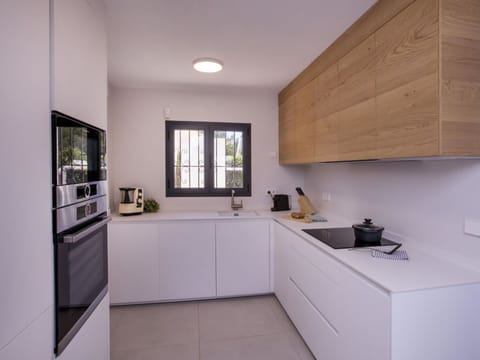 Flower, Plant, Furniture, Property, Window, Building, Green, Chair, Table, Sky