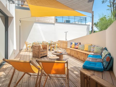 Food, Table, Tableware, Plant, Furniture, Sky, Chair, Dishware, Plate, Outdoor Furniture