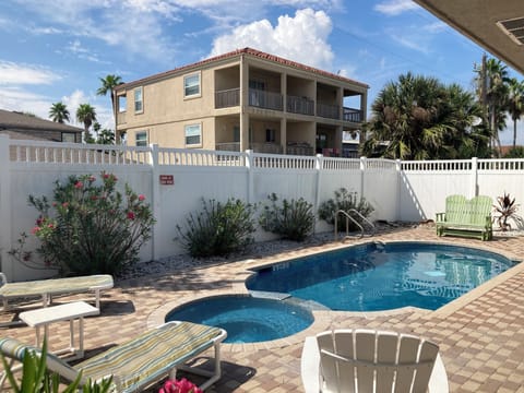 Pool deck