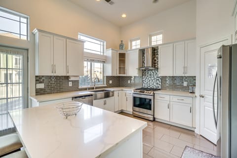 Kitchen | 1st Floor | Keurig Coffee Maker | Toaster | Cooking Basics