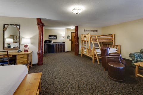 Gather the family with cozy bunks and a relaxed seating nook.