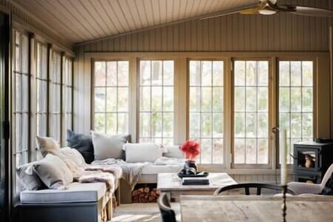 4f1a65ac f369 4810 9420 59ac93a8e456