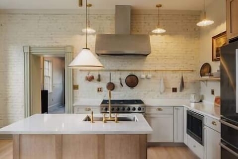 A6994b4f 72ef 437e bc7e 6d75890385af