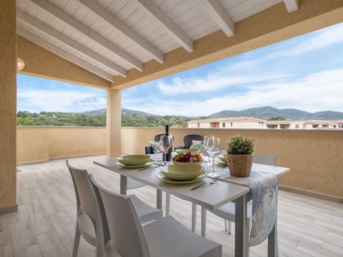 Table, Property, Sky, Furniture, Plant, Flowerpot, Wood, Cloud, Shade, Interior Design