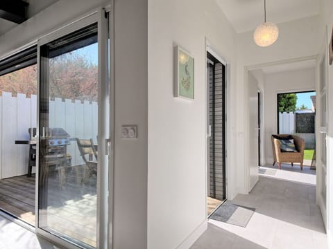 Building, Door, Window, Wood, Shade, House, Floor, Flooring, Hall