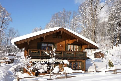 Holiday Home Exterior [winter]
