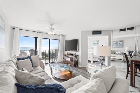 Summerhouse 303A