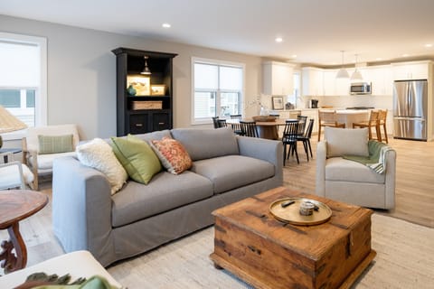 Main Floor Living Space