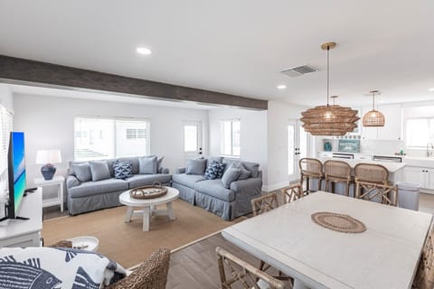 001 Living Area