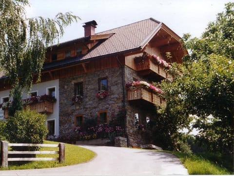 Zimmer 5 - Turnerhof Farm Stay in Spittal an der Drau