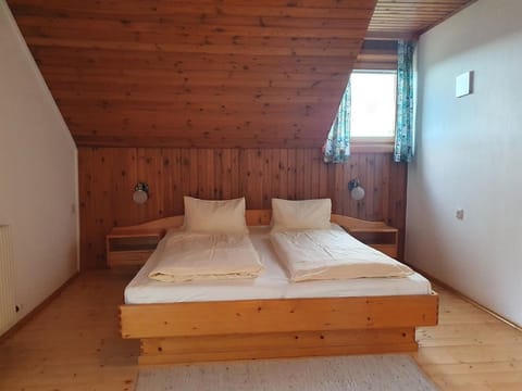 Ferienwohnung Lärchenwald - Kinderbauernhof Wicherle Farm Stay in Carinthia, Austria
