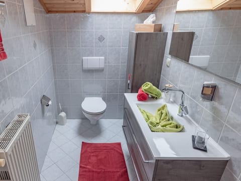 Ferienwohnung Schwalbennest - Bio- und Vitalbauernhof Bacherhof Farm Stay in Spittal an der Drau