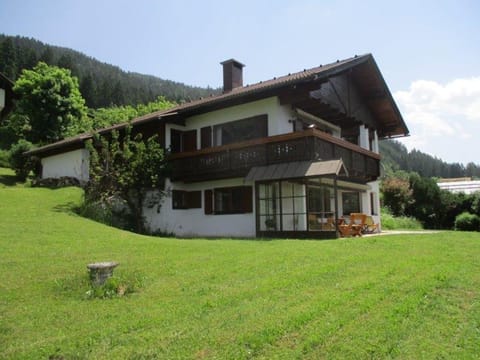 Ferienhaus Grantsch - Ferienhaus Großer Garten, Seeblick House in Spittal an der Drau