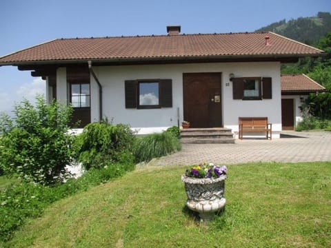 Ferienhaus Grantsch - Ferienhaus Großer Garten, Seeblick House in Spittal an der Drau