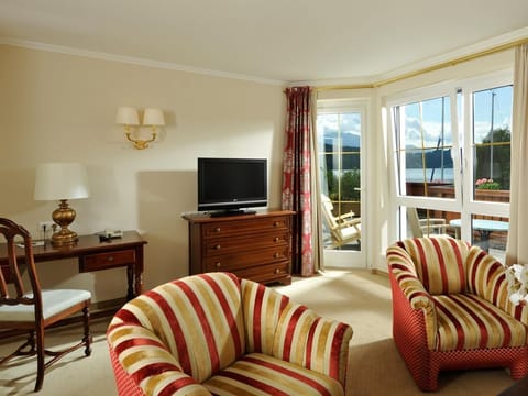 Suite "hafen" bis 4 Nächte mit Frühstück - Romantik SPA Hotel Seefischer am Seesuperior House in Carinthia, Austria